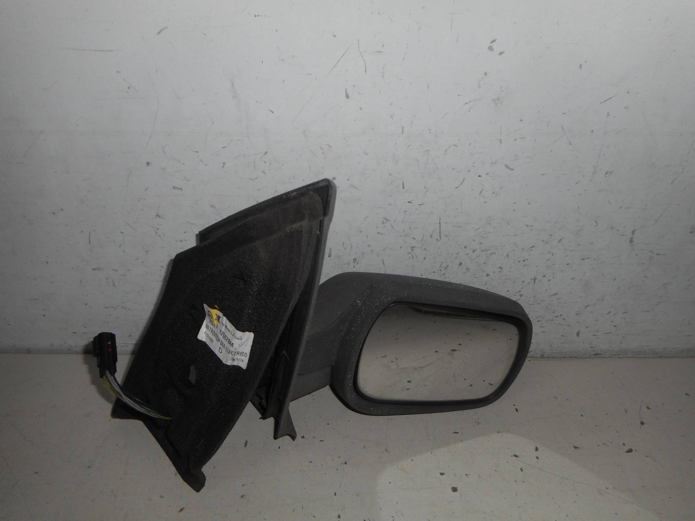 Retrovisore est. regolaz. elettr. dx.